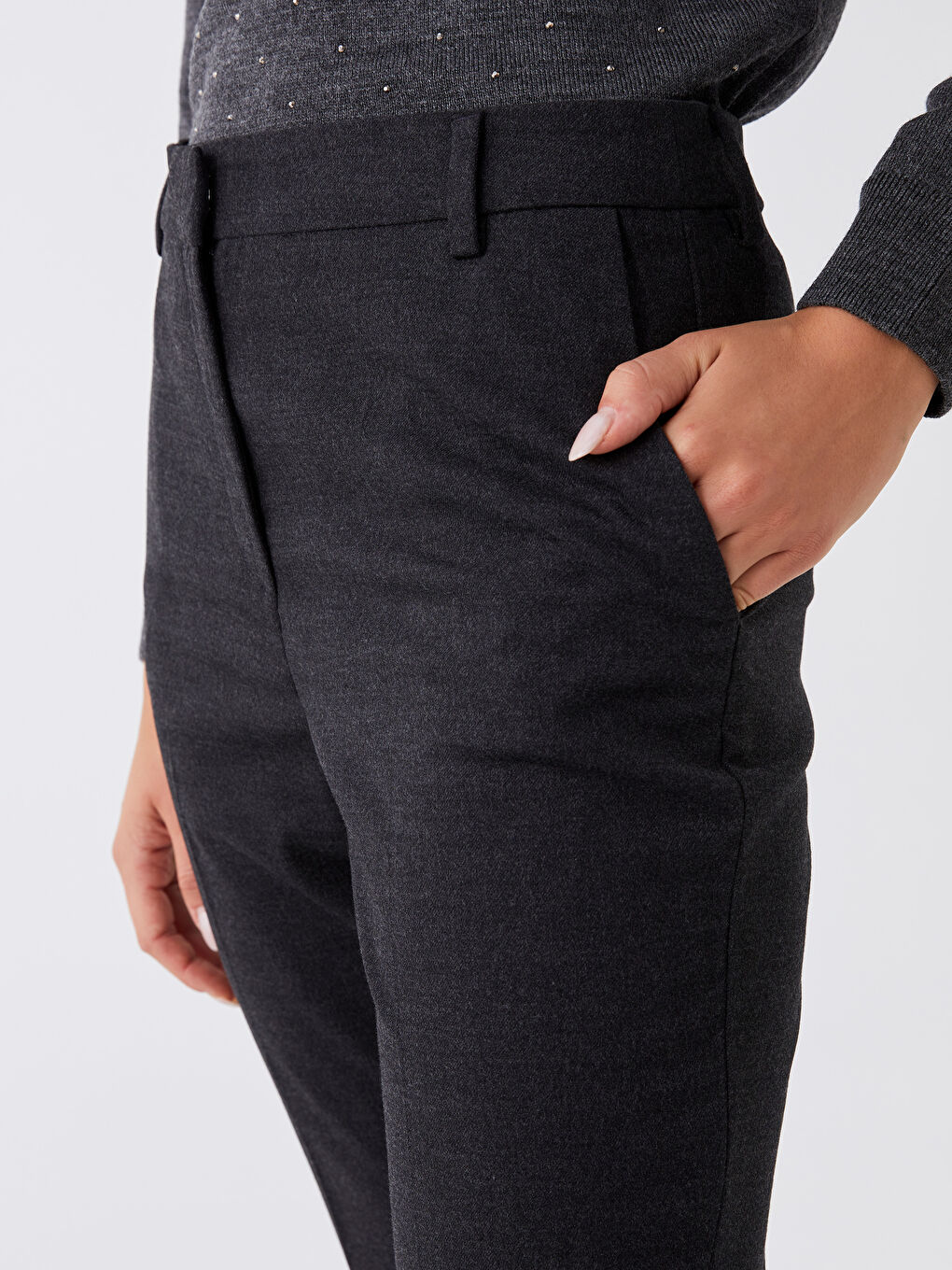 LCWAIKIKI Basic Pantalon Slim Fit Uni pour Femmes -W3CR30Z8-L8N