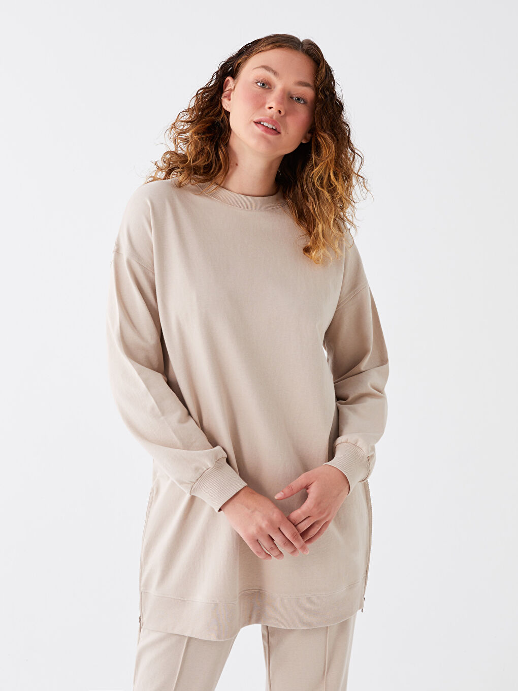 Bej Bisiklet Yaka Düz Oversize Kadın Sweatshirt Tunik-1