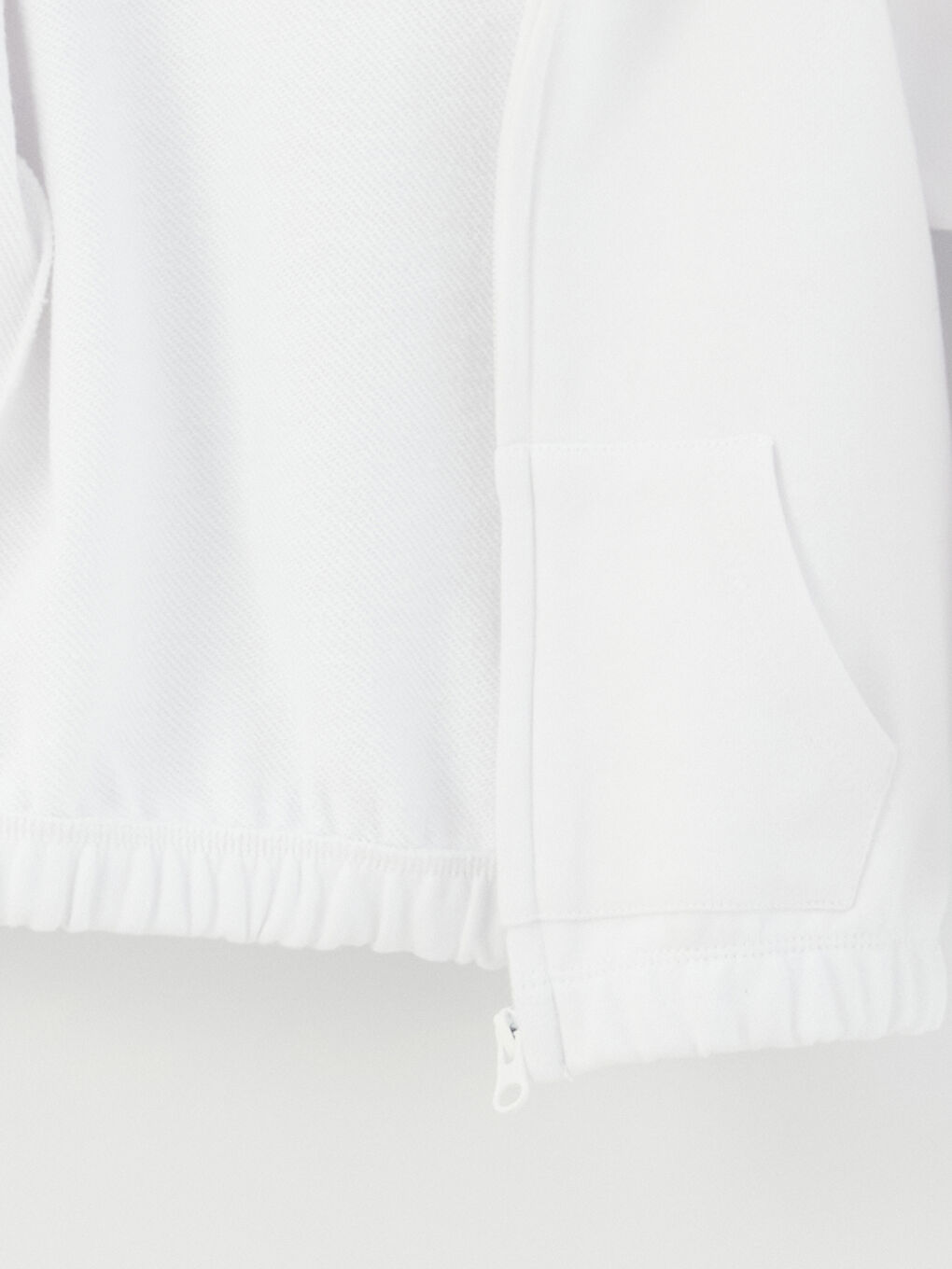 Beyaz Kapüşonlu Uzun Kollu Basic Kız Bebek Fermuarlı Sweatshirt-1