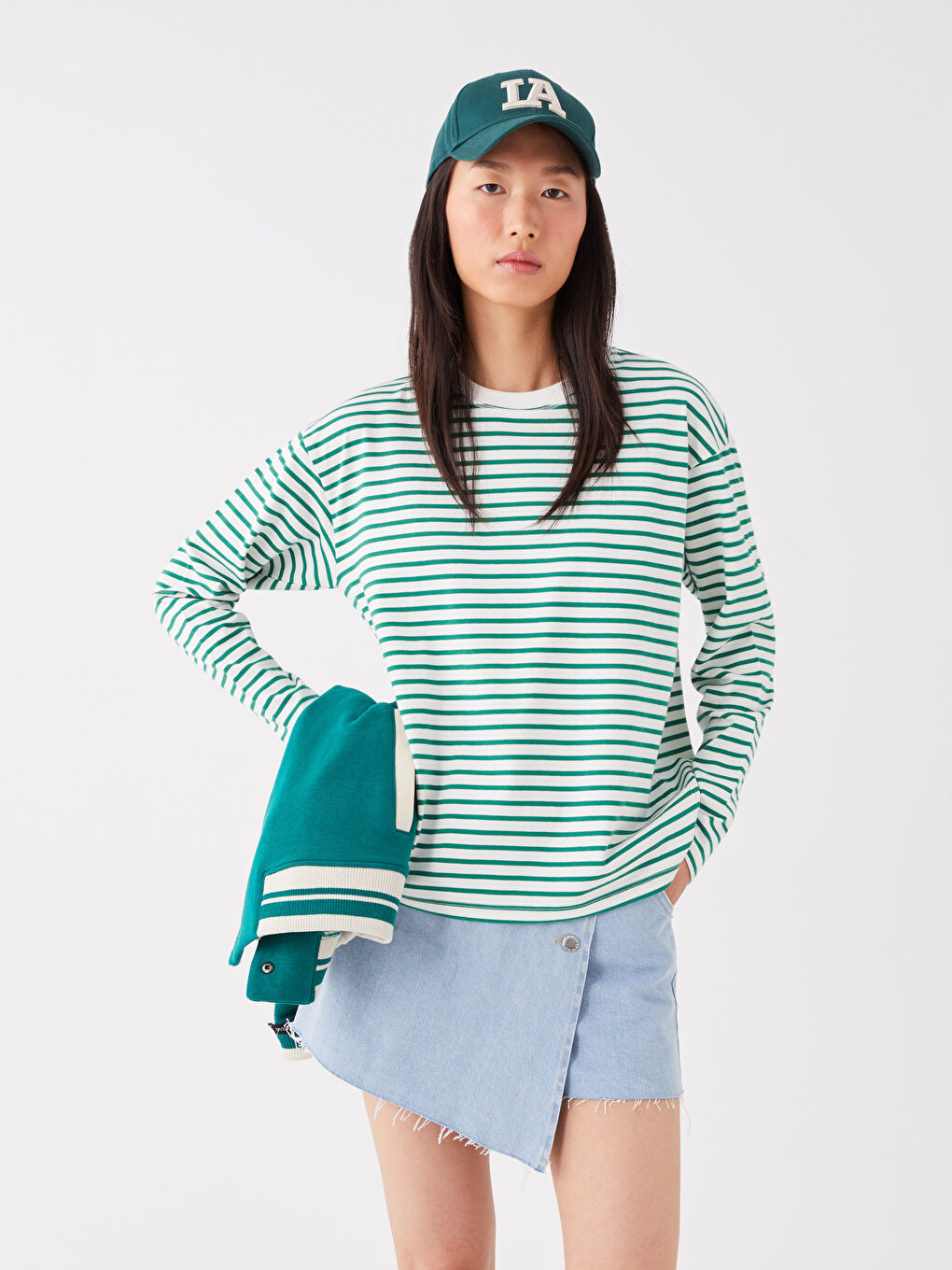 Yeşil Bisiklet Yaka Çizgili Uzun Kollu Kadın Sweatshirt-1