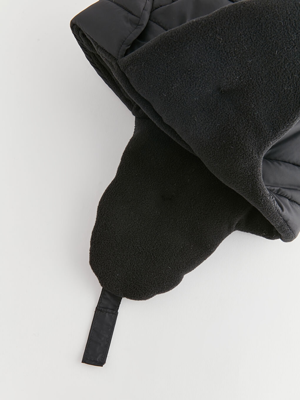 Men's Snow Hat with Fleece Detail-2