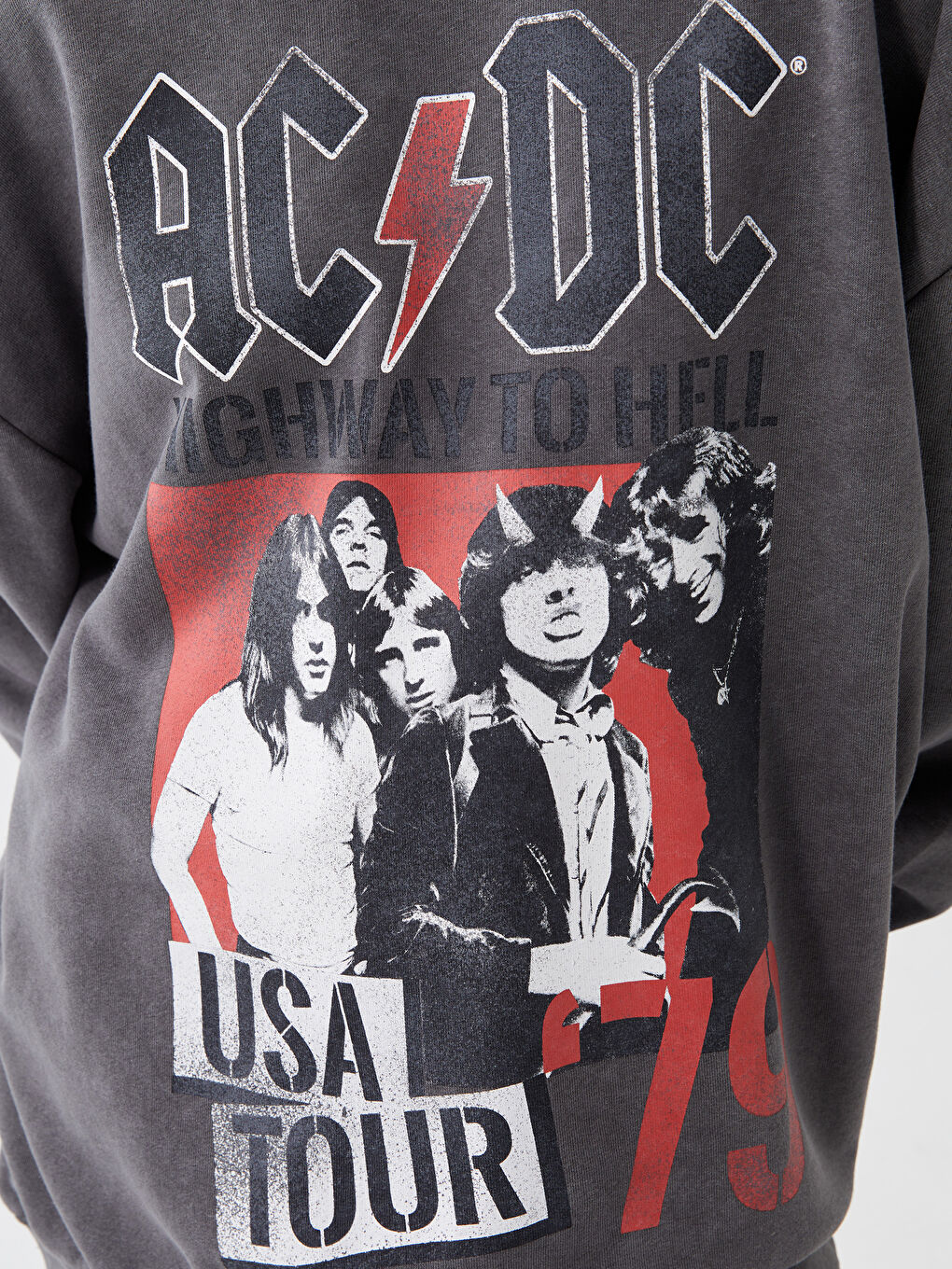 XSIDE Antrasit Bisiklet Yaka AC/DC Baskılı Oversize Kadın Kalın Sweatshirt - 3