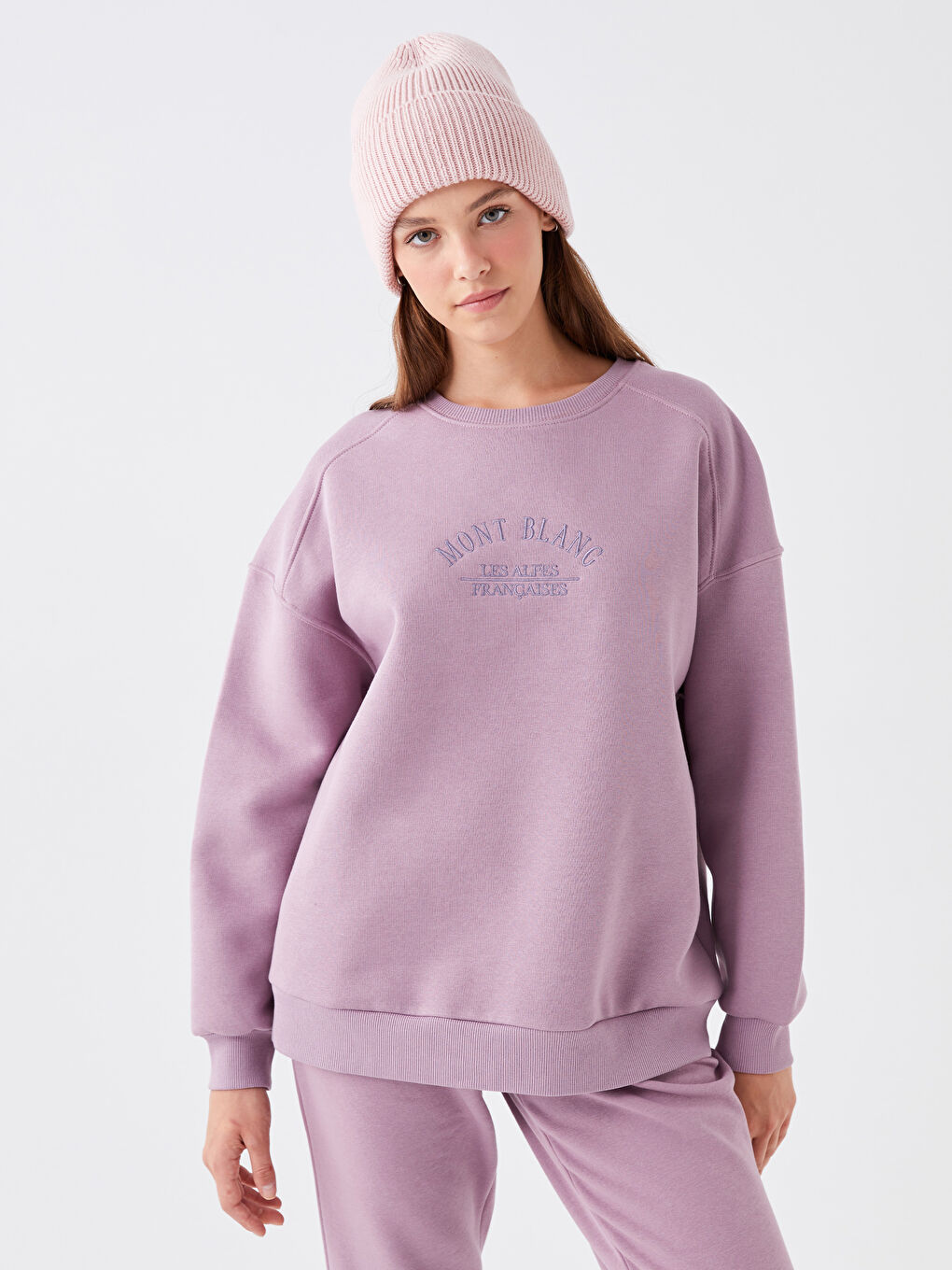 LCW Vision Mat Lila Bisiklet Yaka Nakışlı Uzun Kollu Oversize Kadın Sweatshirt