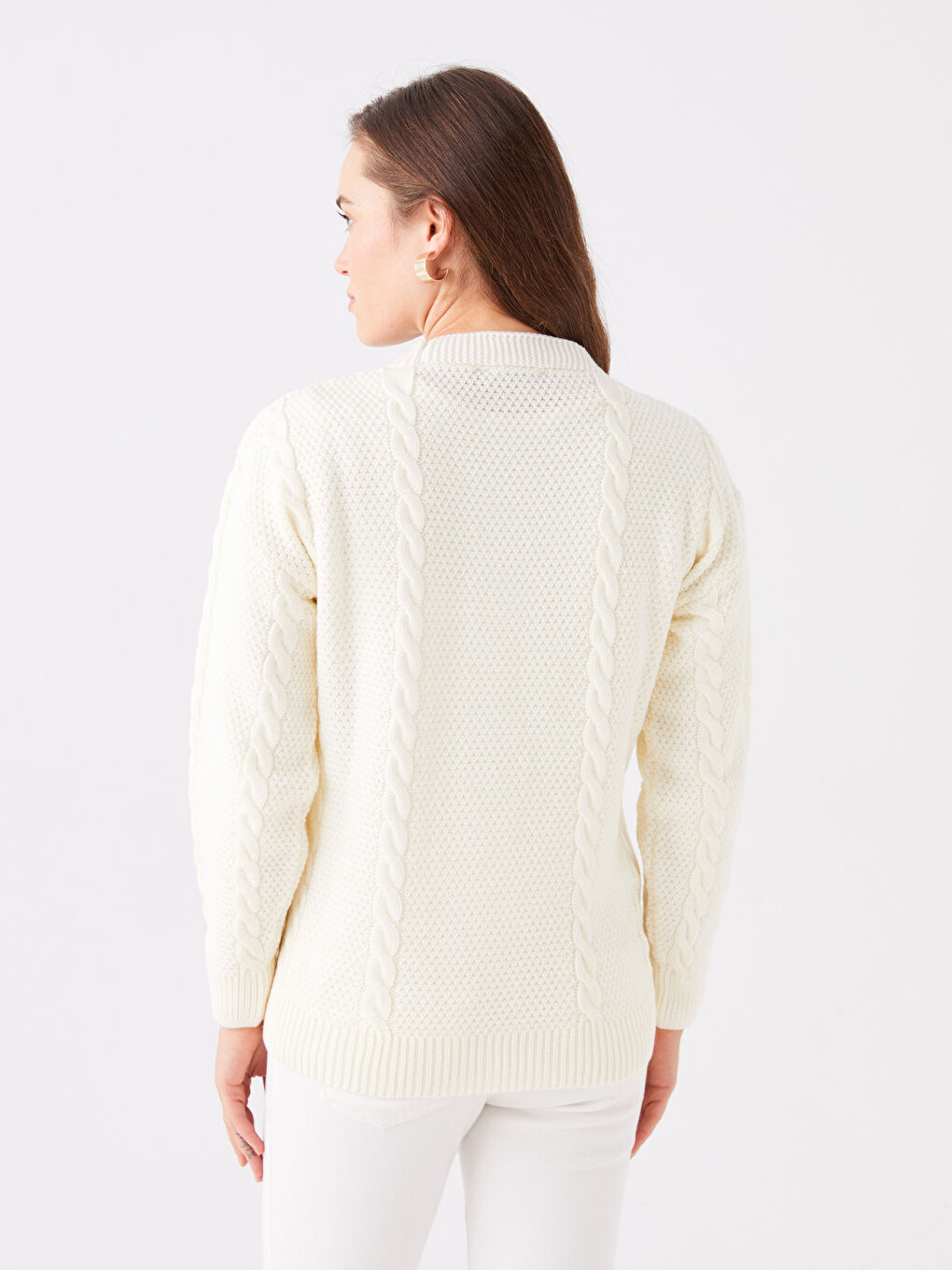 LCWAIKIKI Maternity كارديجان حوامل تريكو بكم طويل و ياقة على شكل حرف V ونقشة ذاتية -W3CV76Z8-R9J