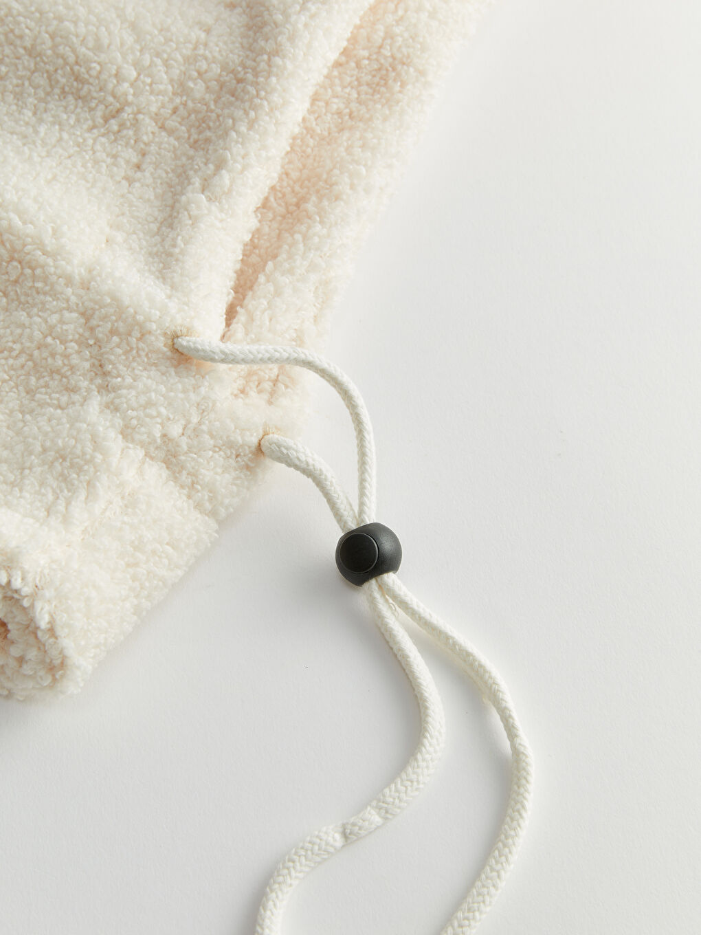 LCW ACCESSORIES Plišana Ženska Zimska Kapa -W3CV93Z8-CR8