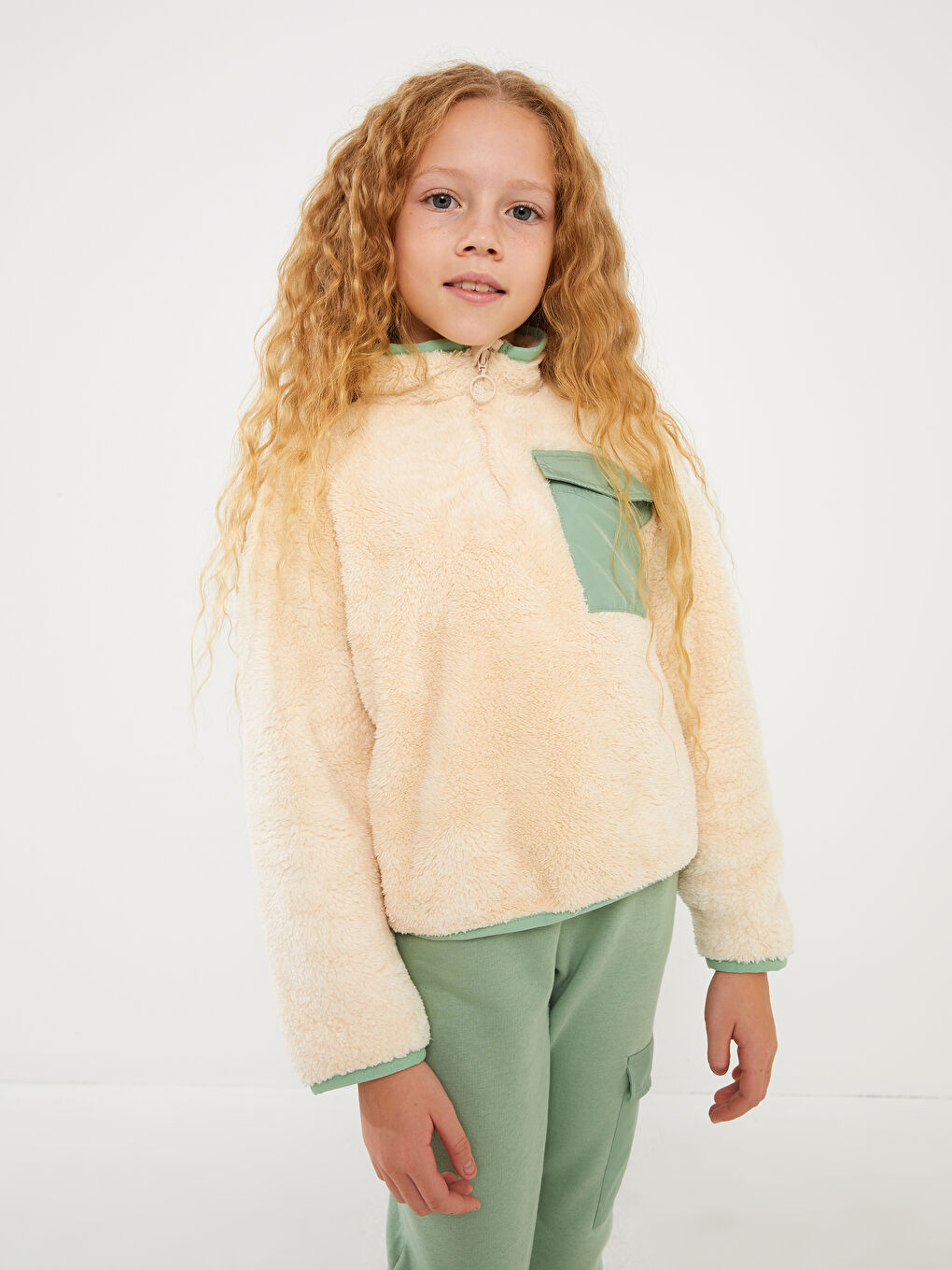 High Collar Long Sleeve Girl's Sweatshirt and Tracksuit Bottoms