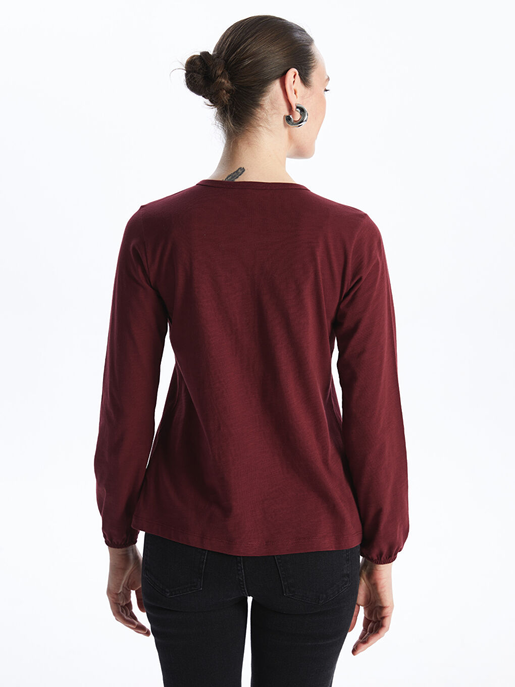 بلوزة كم طويل منقوشة بياقة دائرية للسيدات-4