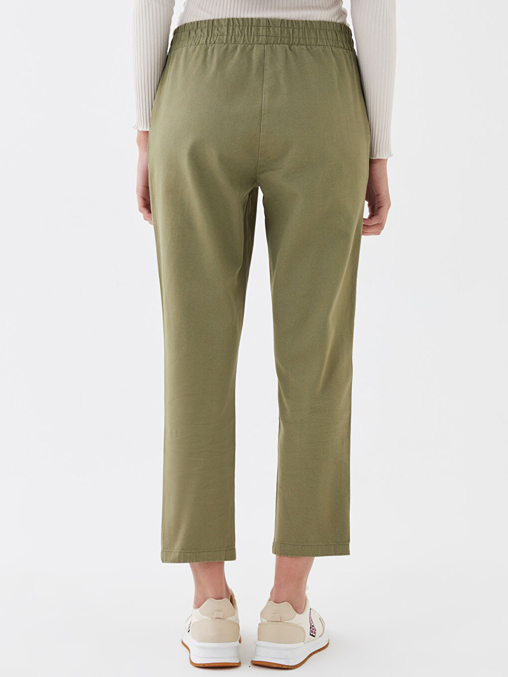 Yeşil Beli Lastikli Rahat Kalıp Kadın Pantolon-4