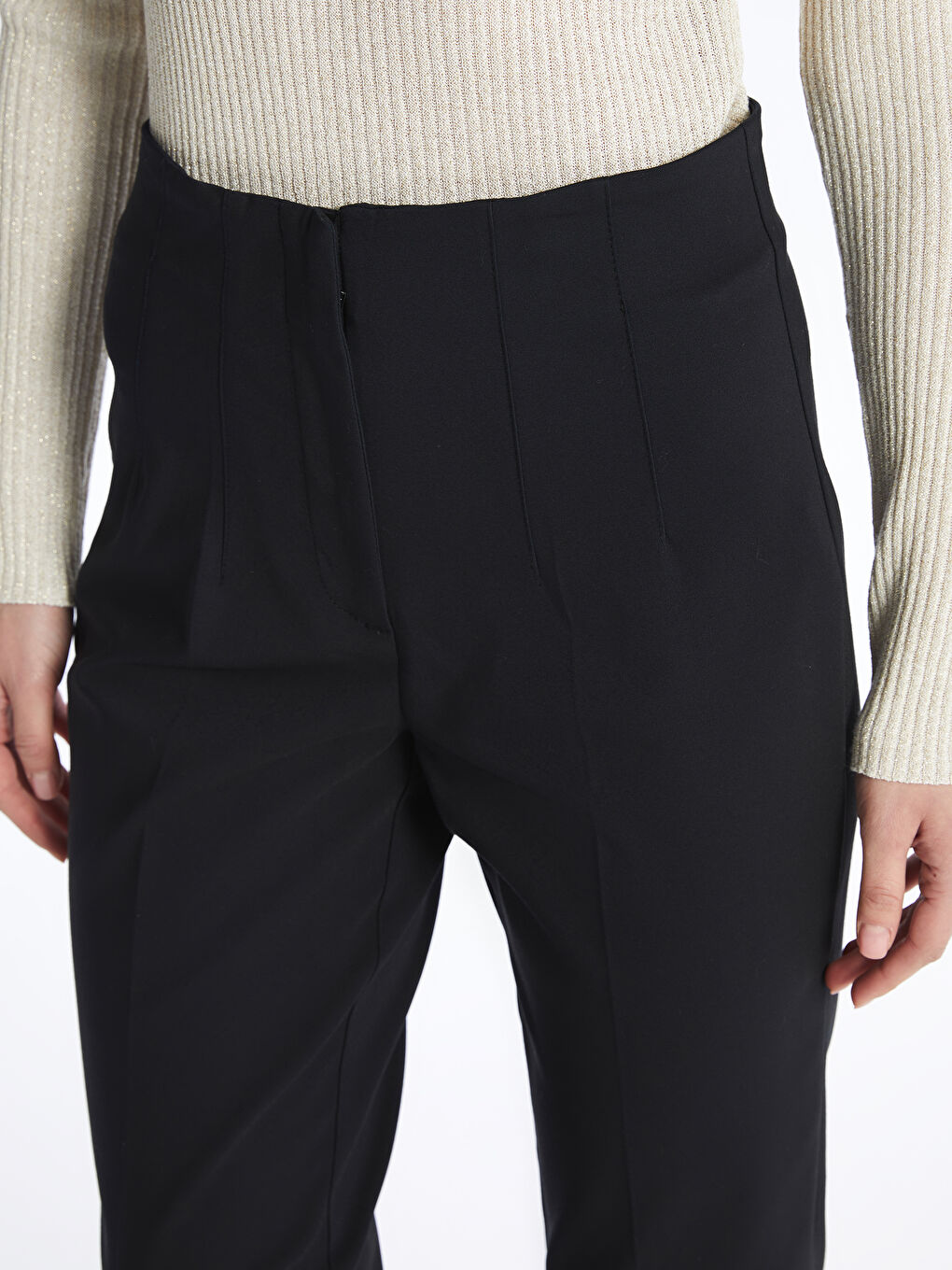 بنطلون وسط عالي بقصة كاروت للسيدات-4