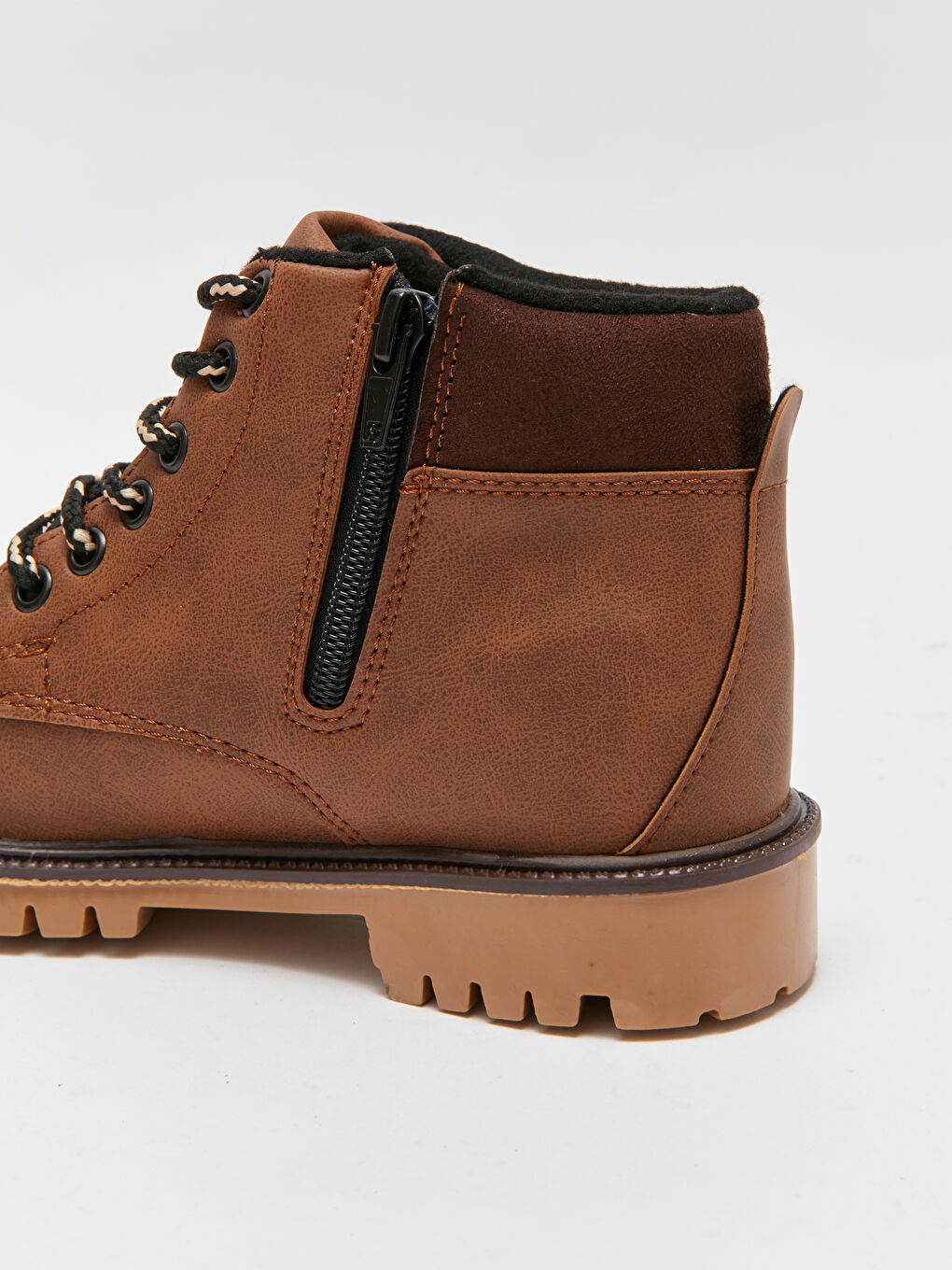 Kahverengi Deri Görünümlü Erkek Çocuk Bot-5