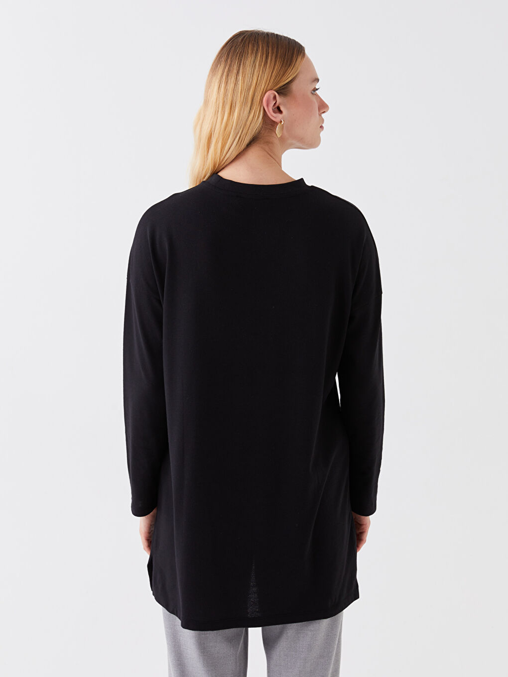 Siyah Dik Yaka Baskılı Uzun Kollu Kadın Tunik-4