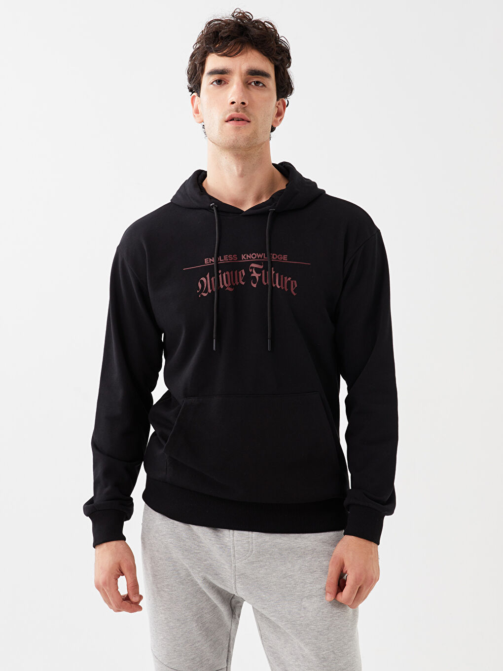 LCW Casual Yeni Siyah Uzun Kollu Baskılı Erkek Hoodie