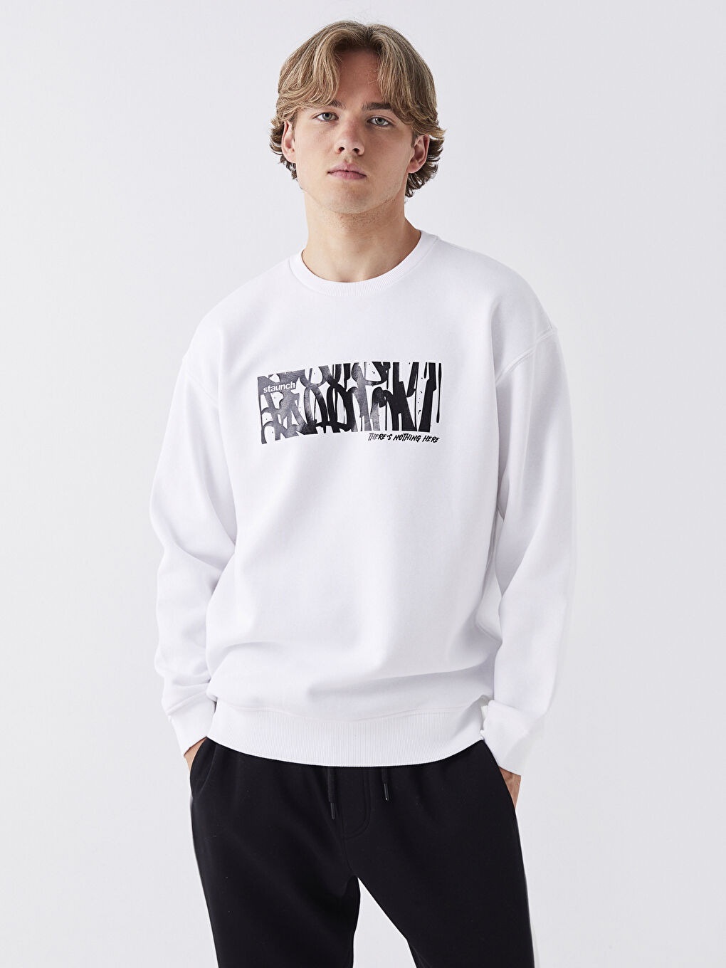 LCW Casual Buxe Beyazı Bisiklet Yaka Uzun Kollu Baskılı Erkek Sweatshirt