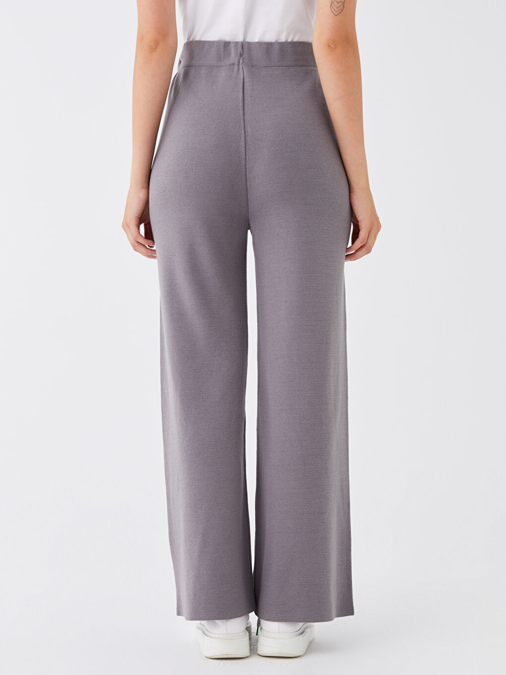 Gri Beli Lastikli Düz Geniş Paça Kadın Triko Pantolon-4