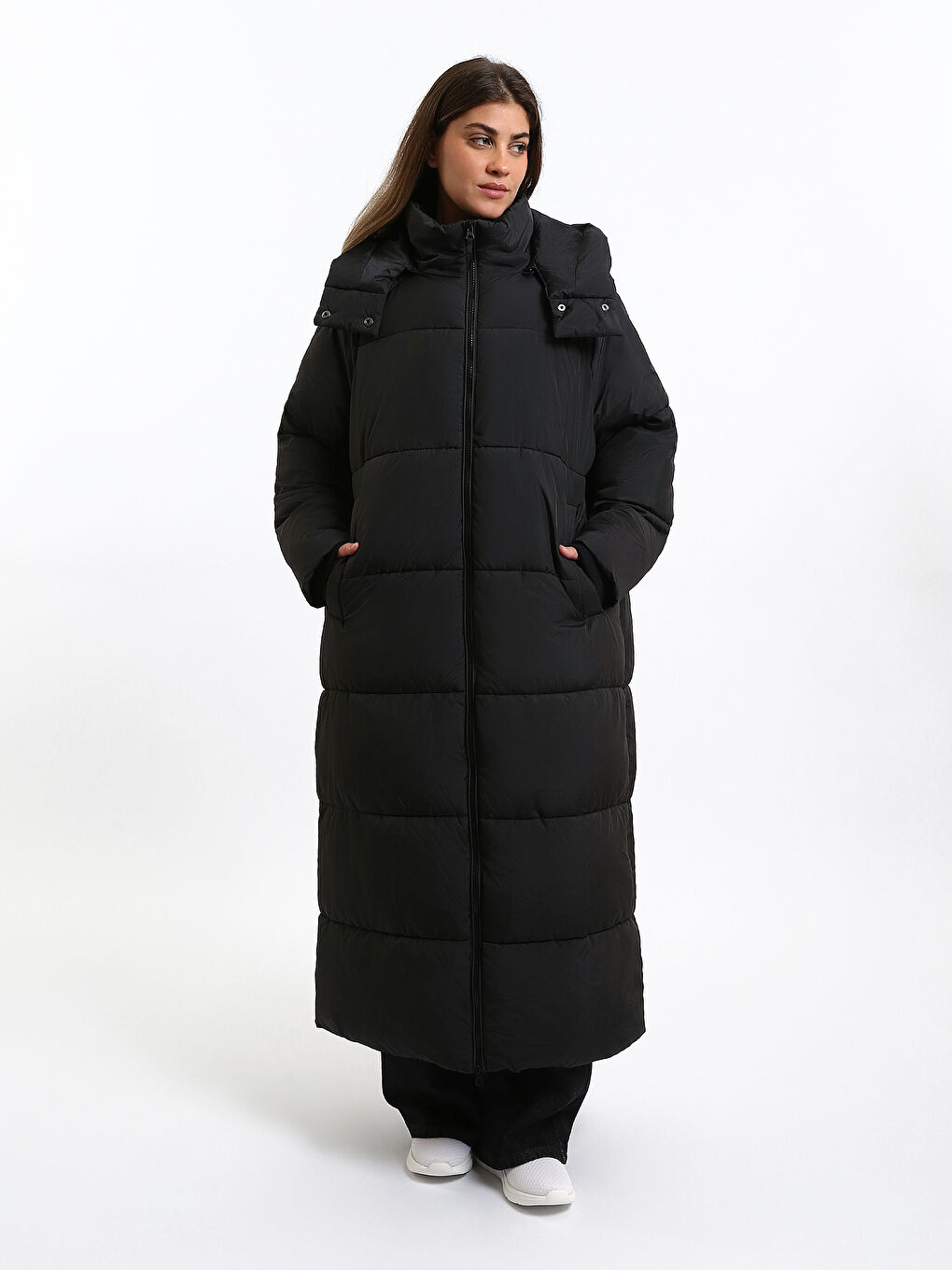 Hooded Women's Puffer Coat-1