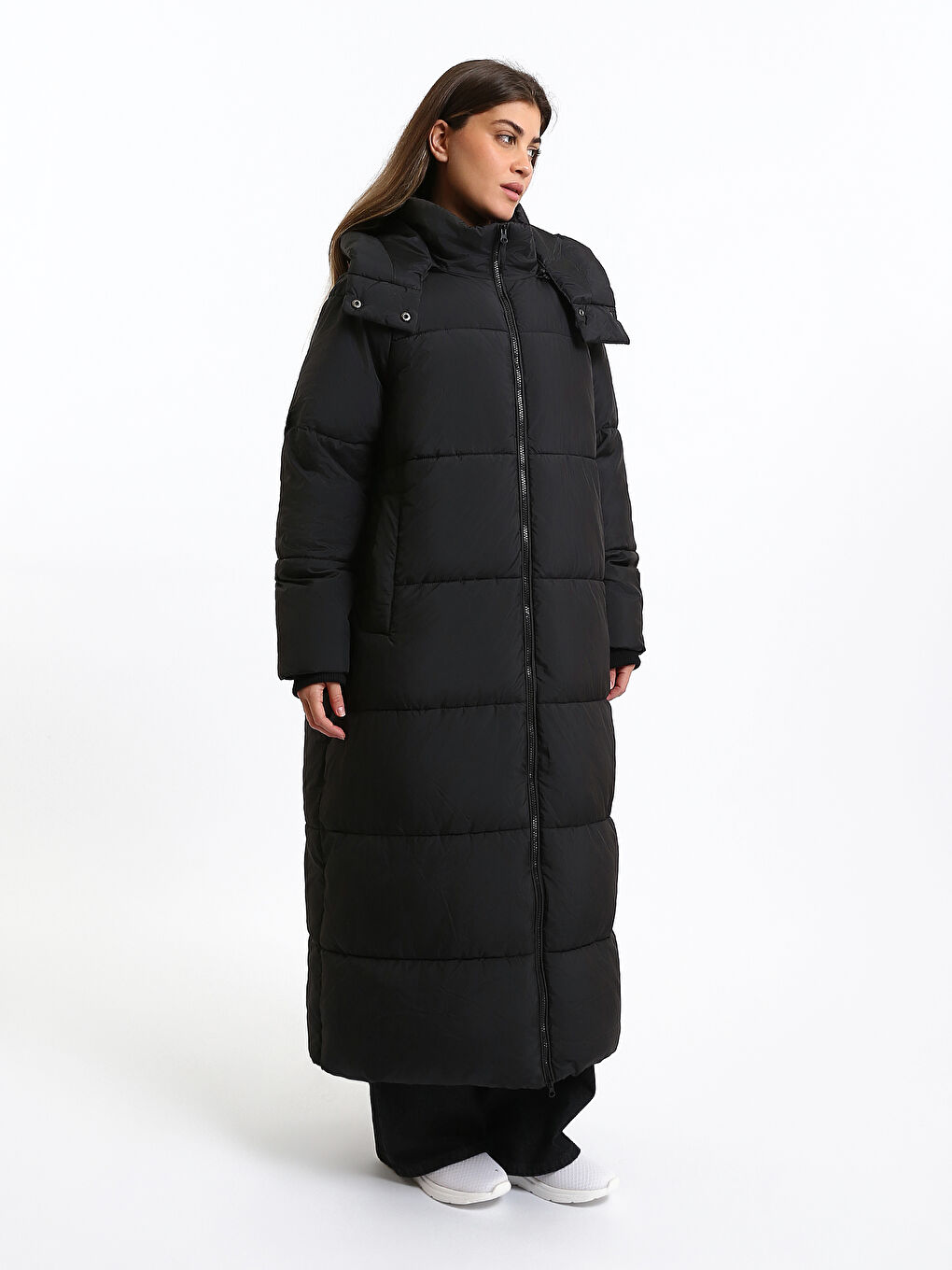 Hooded Women's Puffer Coat-3
