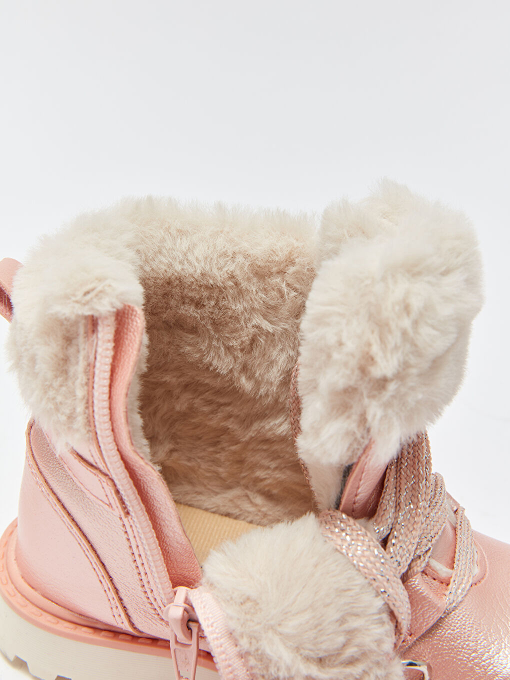 Pembe Parlak Deri Görünümlü Kız Çocuk Bot-4