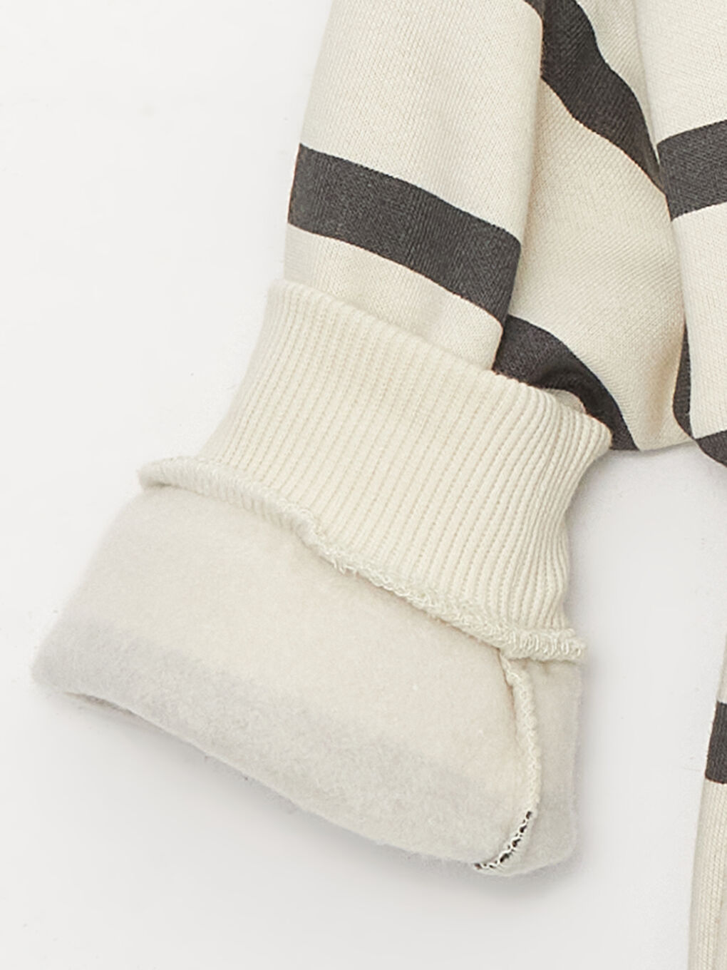 Set 2 Piese Tricou și Pantaloni de Trening pentru Bebeluși Băieți cu Imprimeu Mickey Mouse și Guler Rotund-3