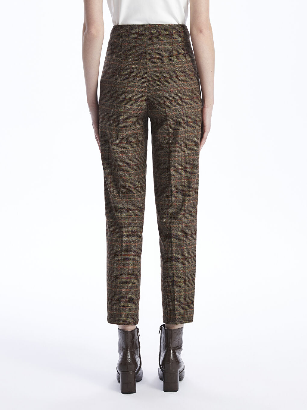 High Waist Carrot Fit Plaid Women's Trousers-3