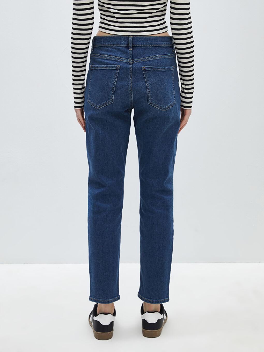 Jean Taille Haute Coupe Droite pour Femmes-4