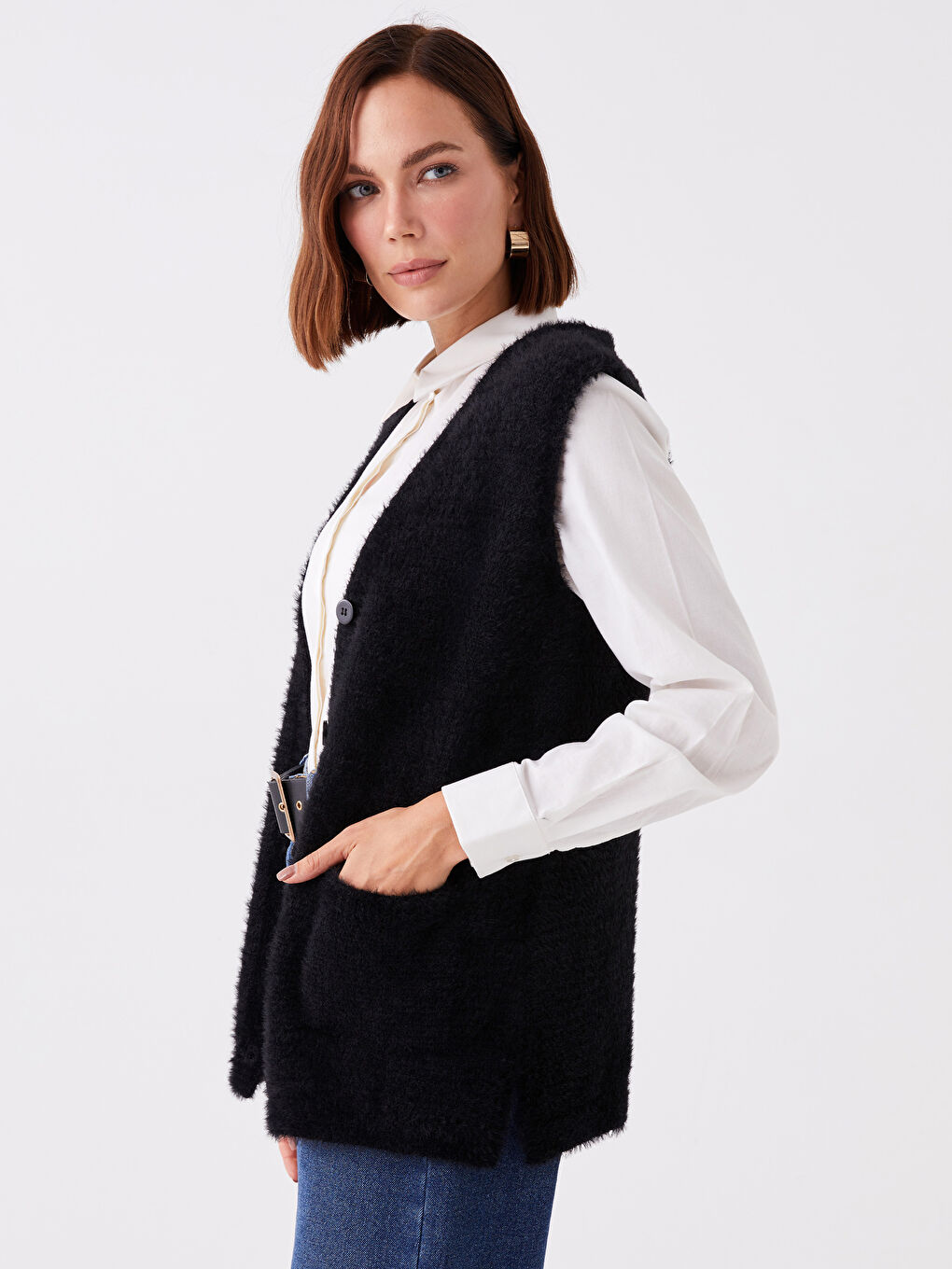 Siyah V Yaka Kadın Triko Yelek-1