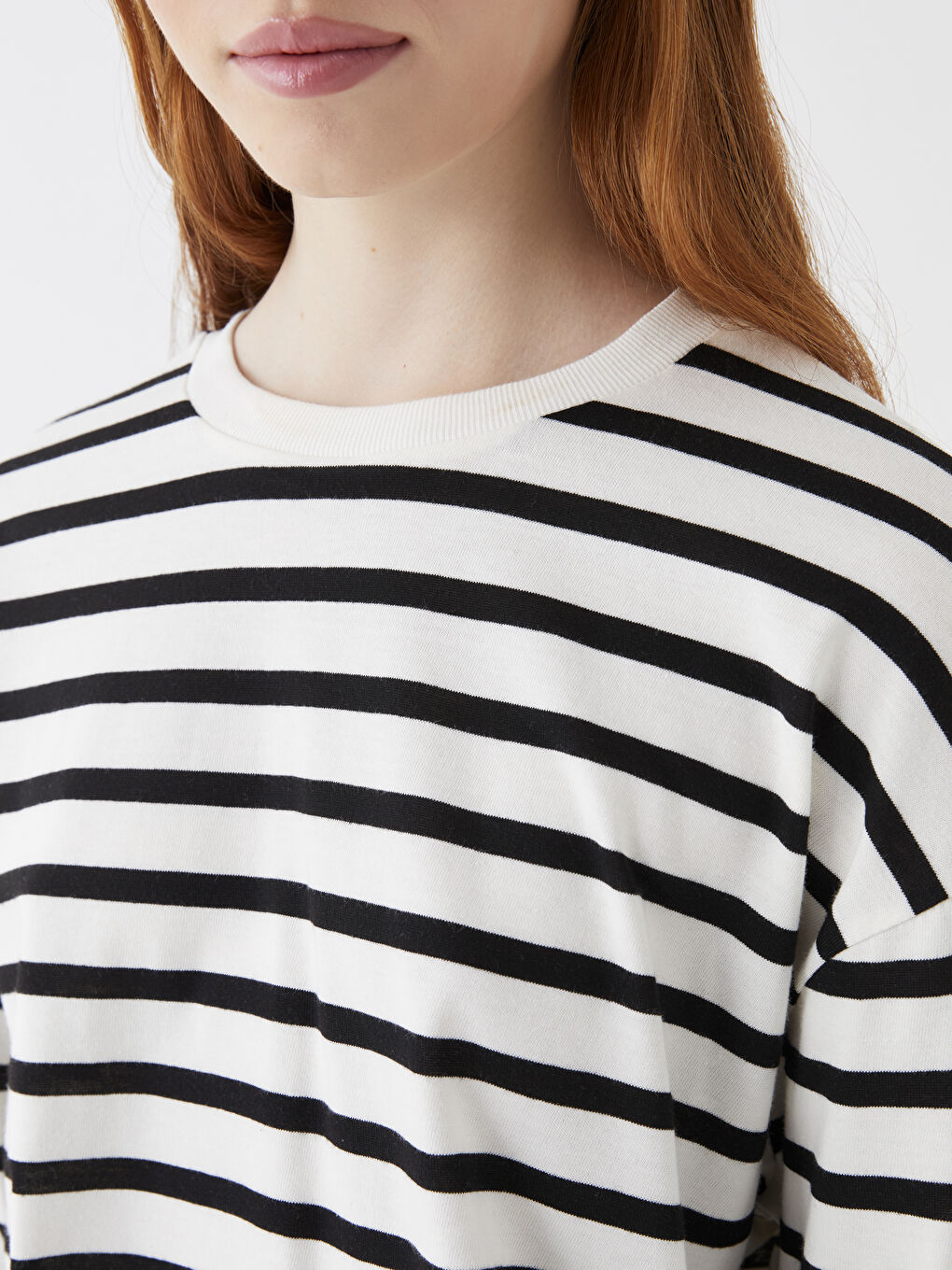 Ekru Bisiklet Yaka Çizgili Uzun Kollu Kadın Tişört-3