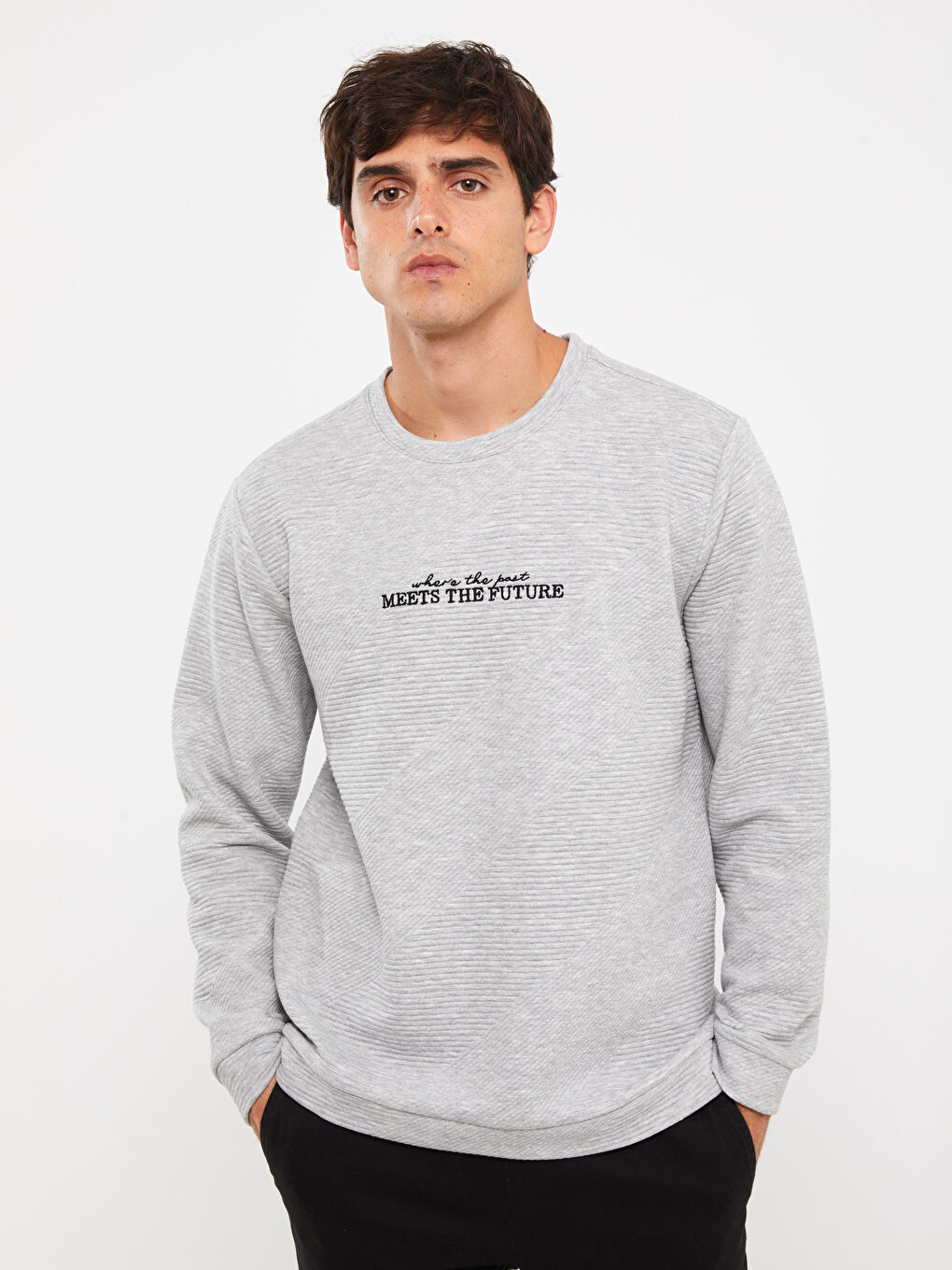 LCW Casual Gri Melanj Bisiklet Yaka Uzun Kollu Baskılı Erkek Sweatshirt