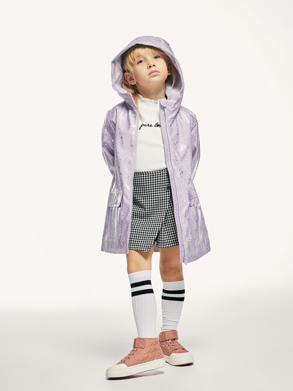 High Collar Long Sleeve Girl's T-Shirt and Short Skirt-1