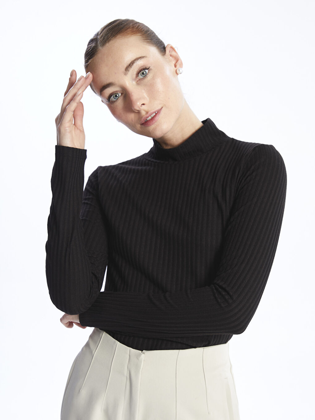 Funnel Neck Plain Long Sleeve Women's T-Shirt-1