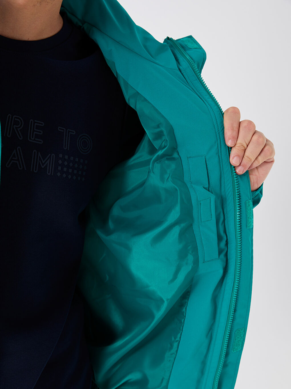 Relaxed Fit Funnel Neck Men's Puffer Coat-4