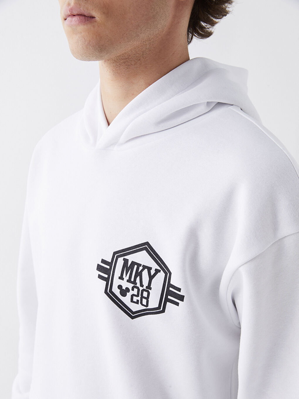 LCW Casual Buxe Beyazı Uzun Kollu Baskılı Erkek Hoodie - 3