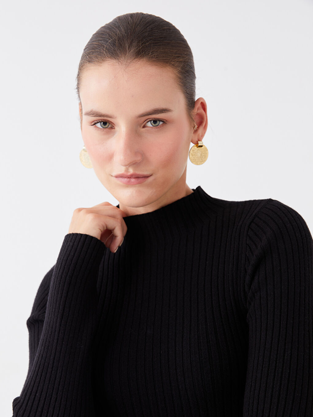 Siyah Yarım Balıkçı Yaka Kendinden Desenli Uzun Kollu Kadın Triko Kazak-2