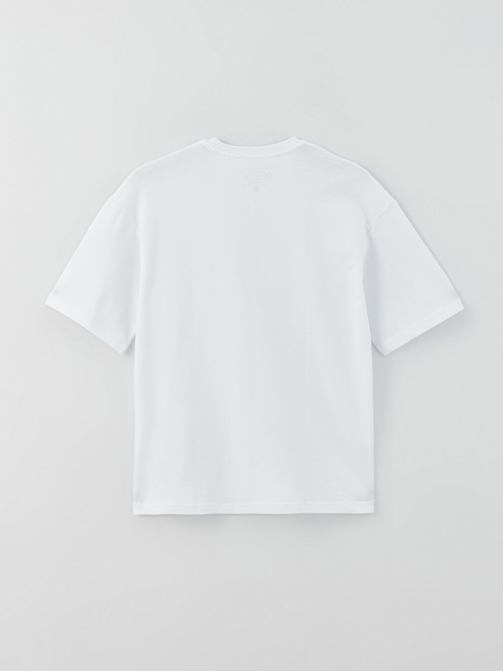 Beyaz Oversize Bisiklet Yaka Kısa Kollu Erkek Tişört-6