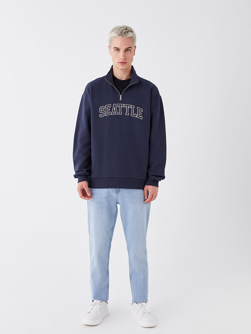 Lacivert Dik Yaka Uzun Kollu Baskılı Erkek Kalın Sweatshirt-3