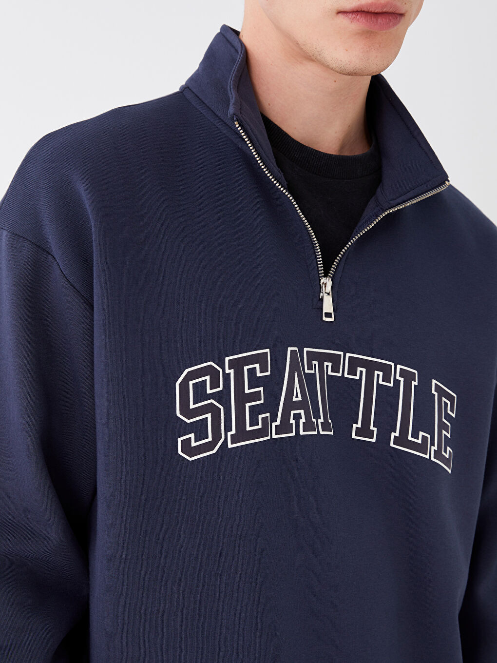 Lacivert Dik Yaka Uzun Kollu Baskılı Erkek Kalın Sweatshirt-4