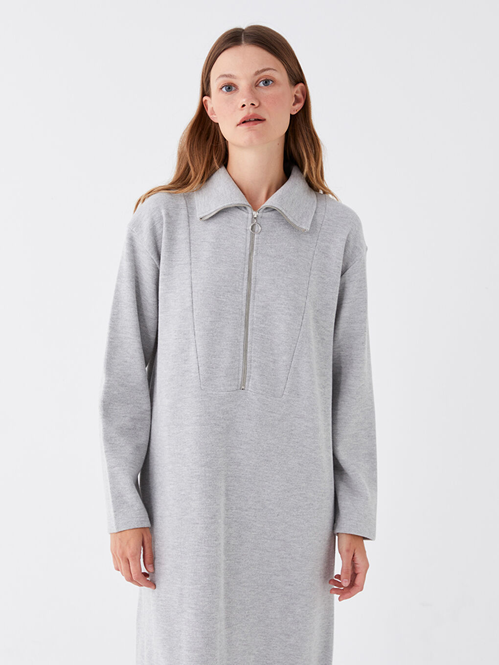 Gri Dik Yaka Düz Uzun Kollu Elbise-2