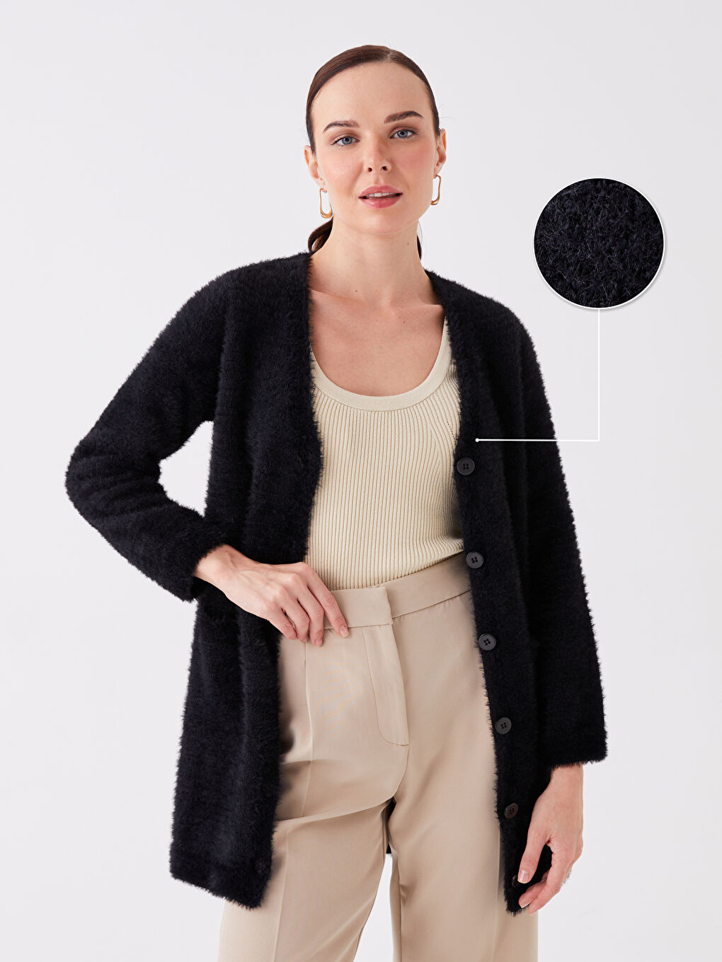 Siyah V Yaka Kadın Triko Hırka