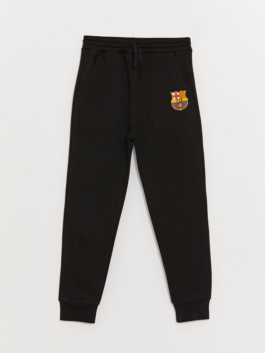 LCW Kids Yeni Siyah Beli Lastikli Barcelona Baskılı Erkek Çocuk Jogger Eşofman Altı