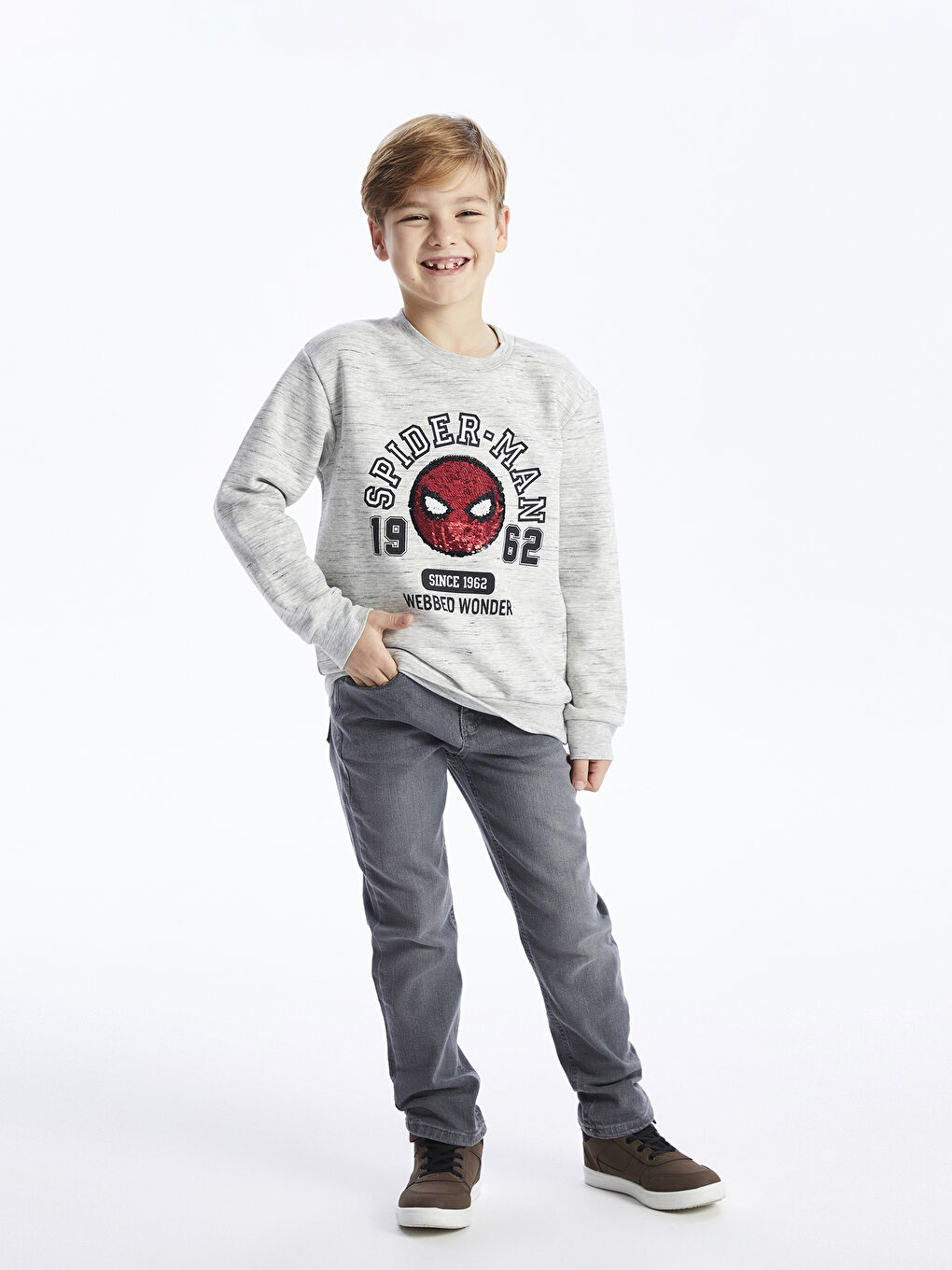 LCW Kids Açık Gri Melanj Bisiklet Yaka Spiderman Baskılı Çift Yönlü Payetli Uzun Kollu Erkek Çocuk Sweatshirt - 1