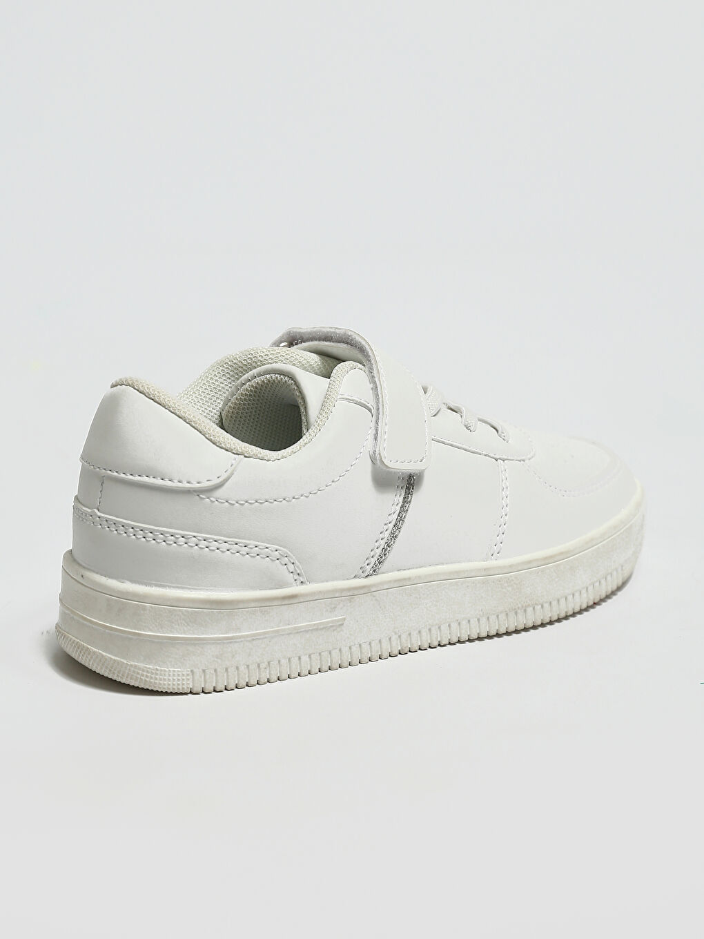 أحذية رياضية للبنات برباط-4