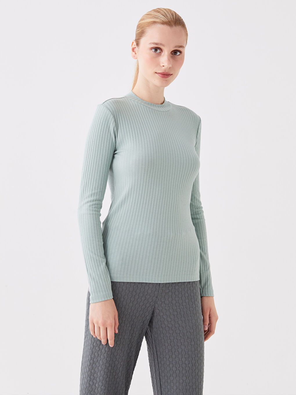 Yeşil Yarım Balıkçı Yaka Kendinden Desenli Uzun Kollu Tunik-1