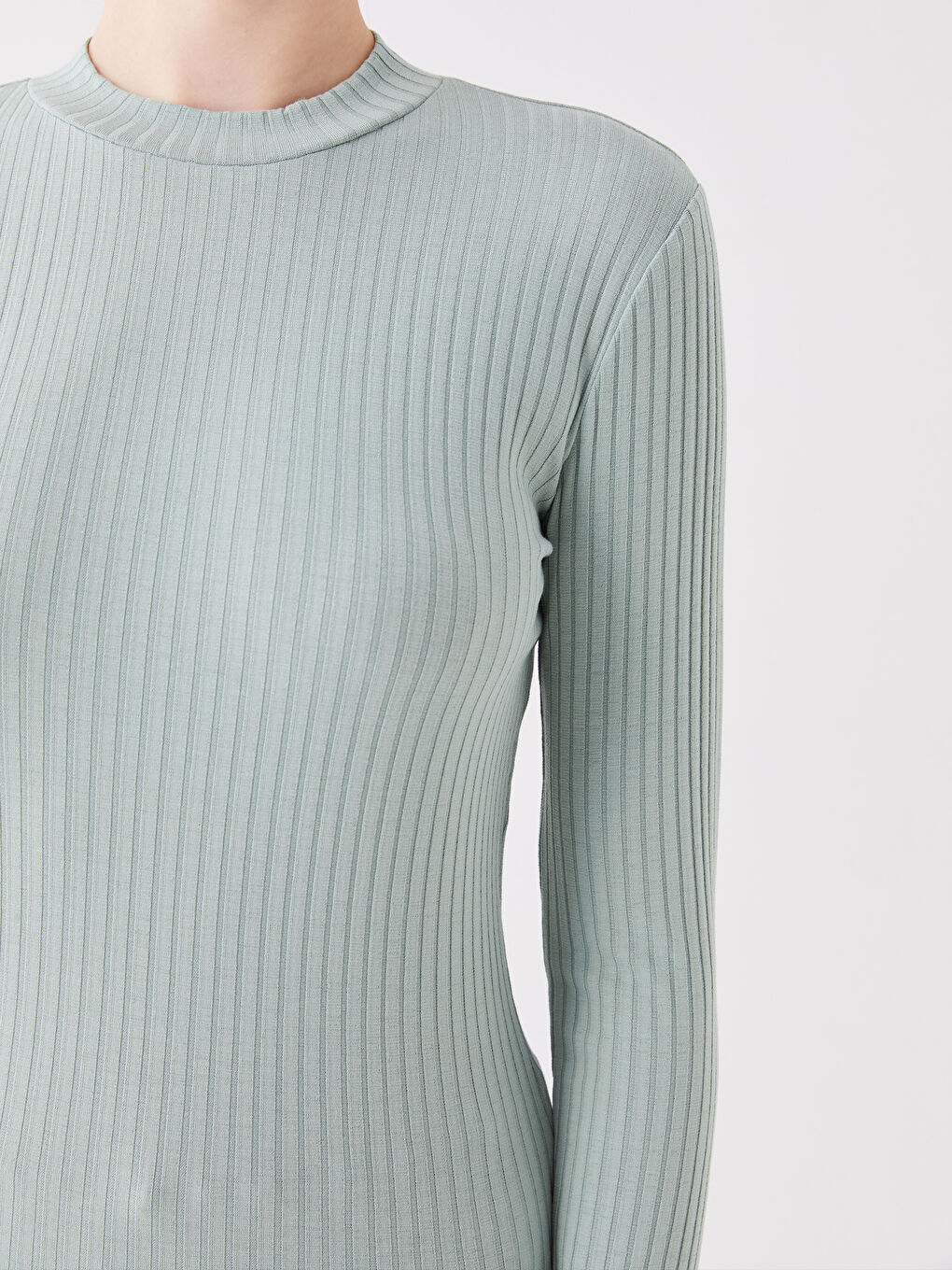 Yeşil Yarım Balıkçı Yaka Kendinden Desenli Uzun Kollu Tunik-3