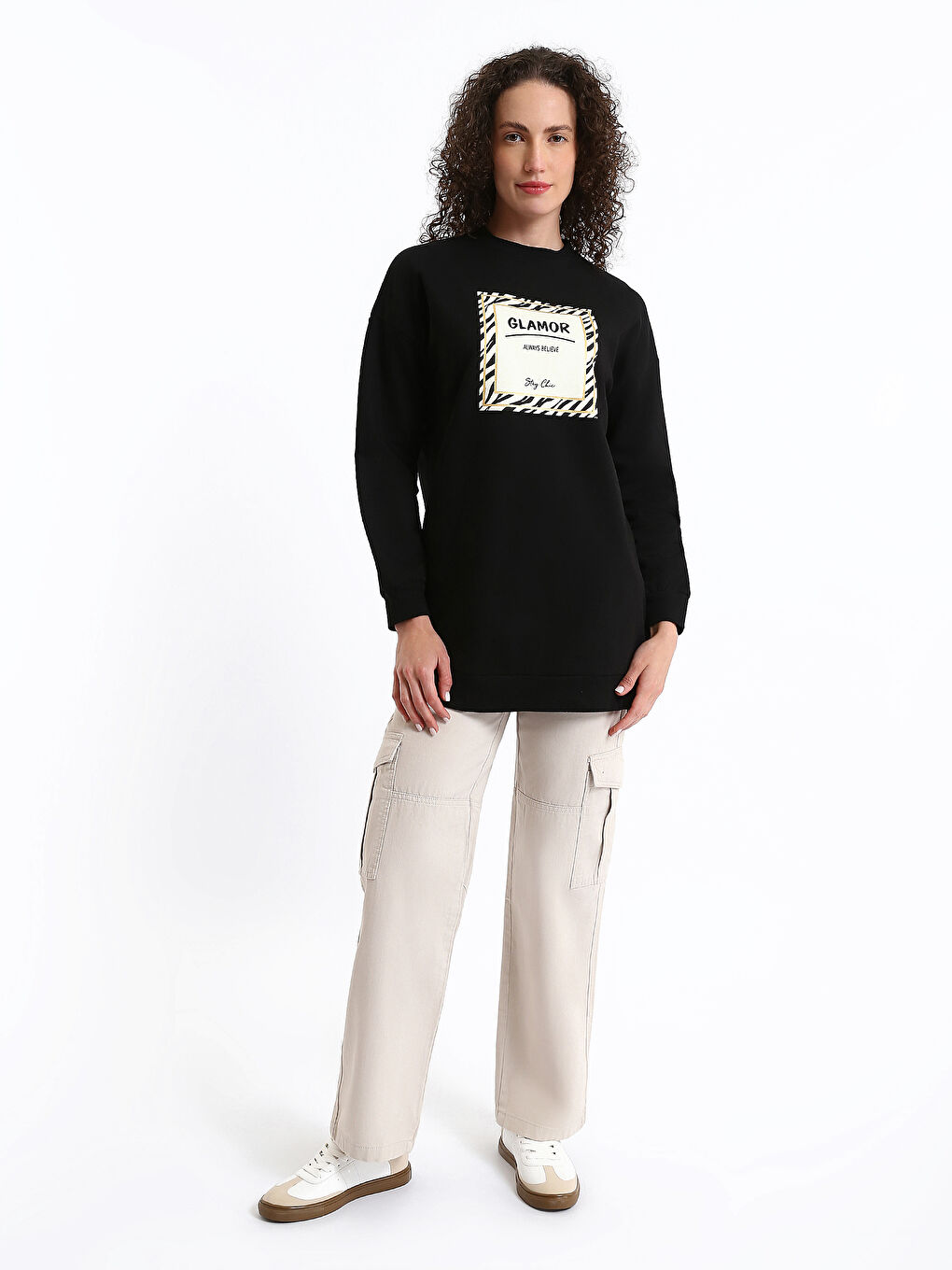 تونیکی سویتشێرتی قۆڵ درێژی چاپکراوی یه‌خه‌ خڕ ئۆڤەرسایز بۆ ژنان-2