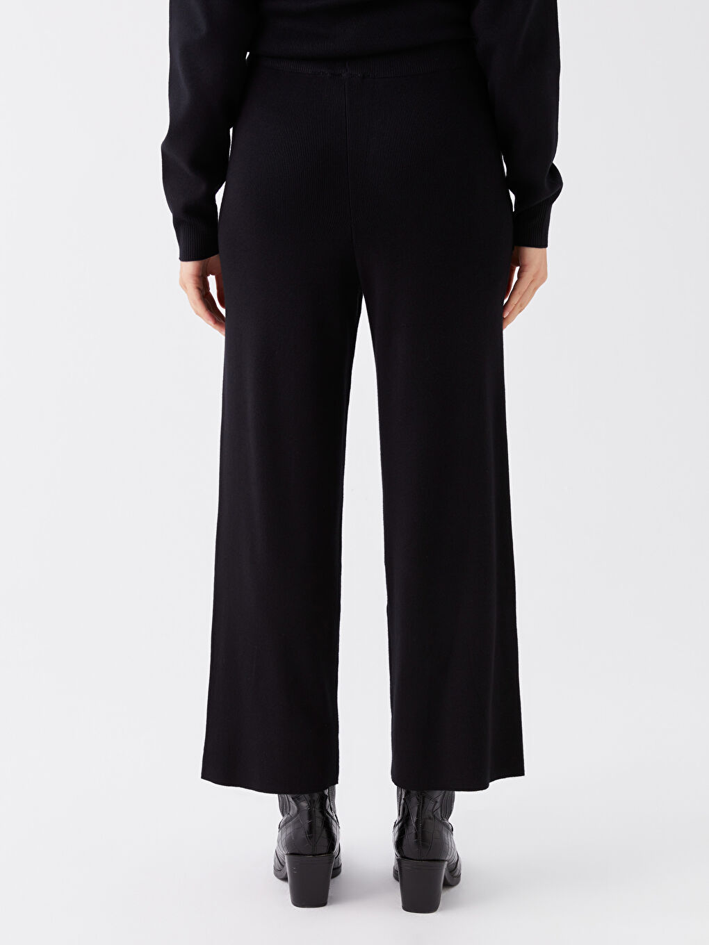 LCW Modest Beli Lastikli Düz Geniş Paça Kadın Triko Pantolon -W3EA96Z8-HEG