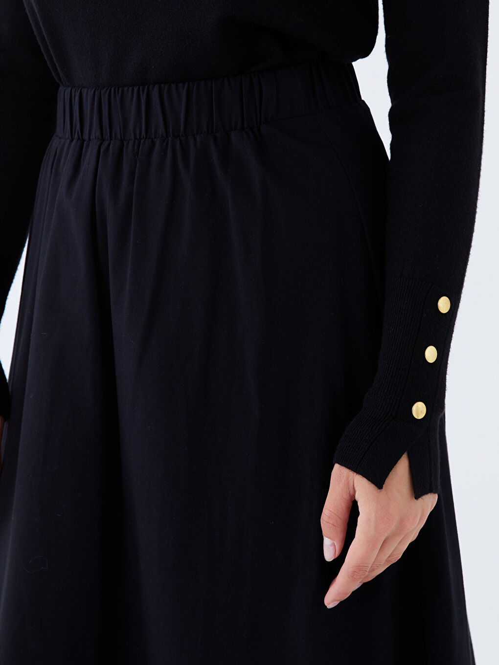 Siyah Beli Lastikli Rahat Kalıp Kadın Etek-4
