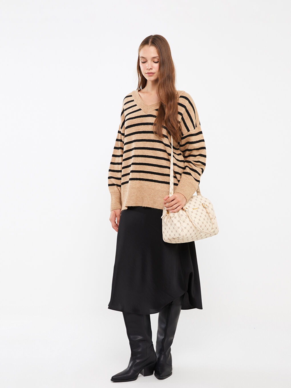 Ekru Askılı Deri Görünümlü Kadın Kol Çantası-1