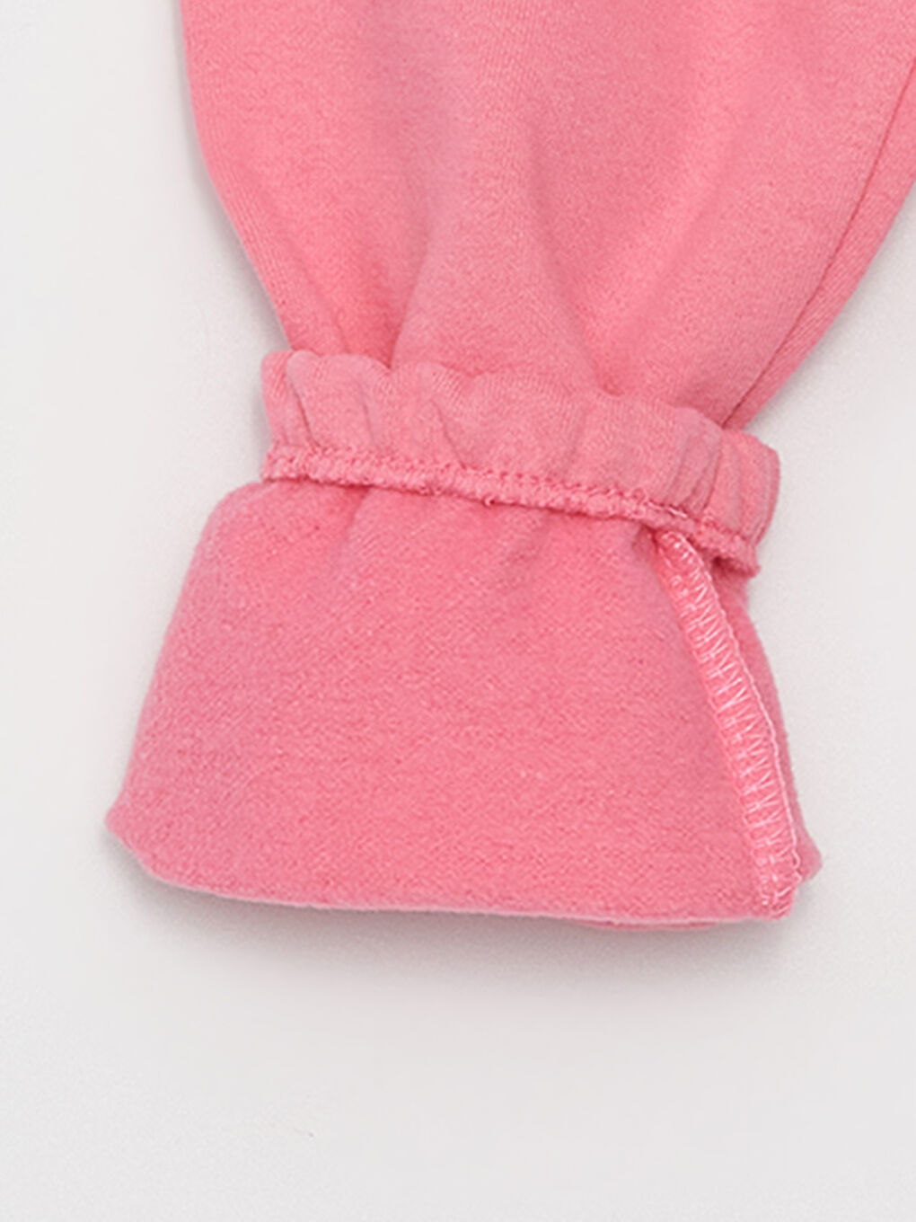 سويت شيرت بياقة دائرية مطبوع وبنطلون بناتي رضيع - طقم 2 قطع-3