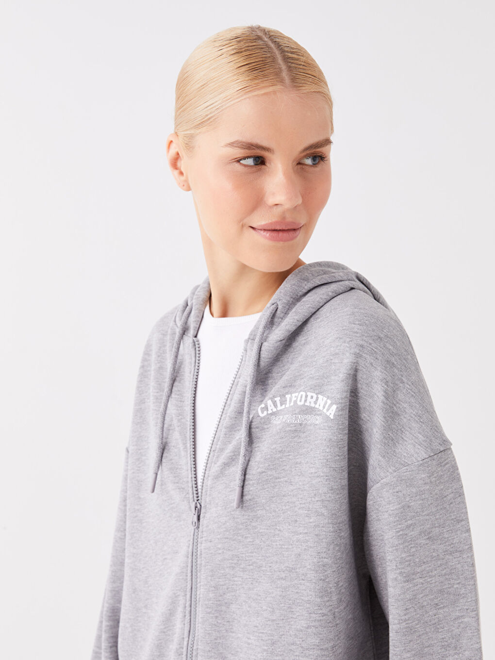 Gri Kapüşonlu Baskılı Uzun Kollu Oversize Kadın Spor Hırka-1