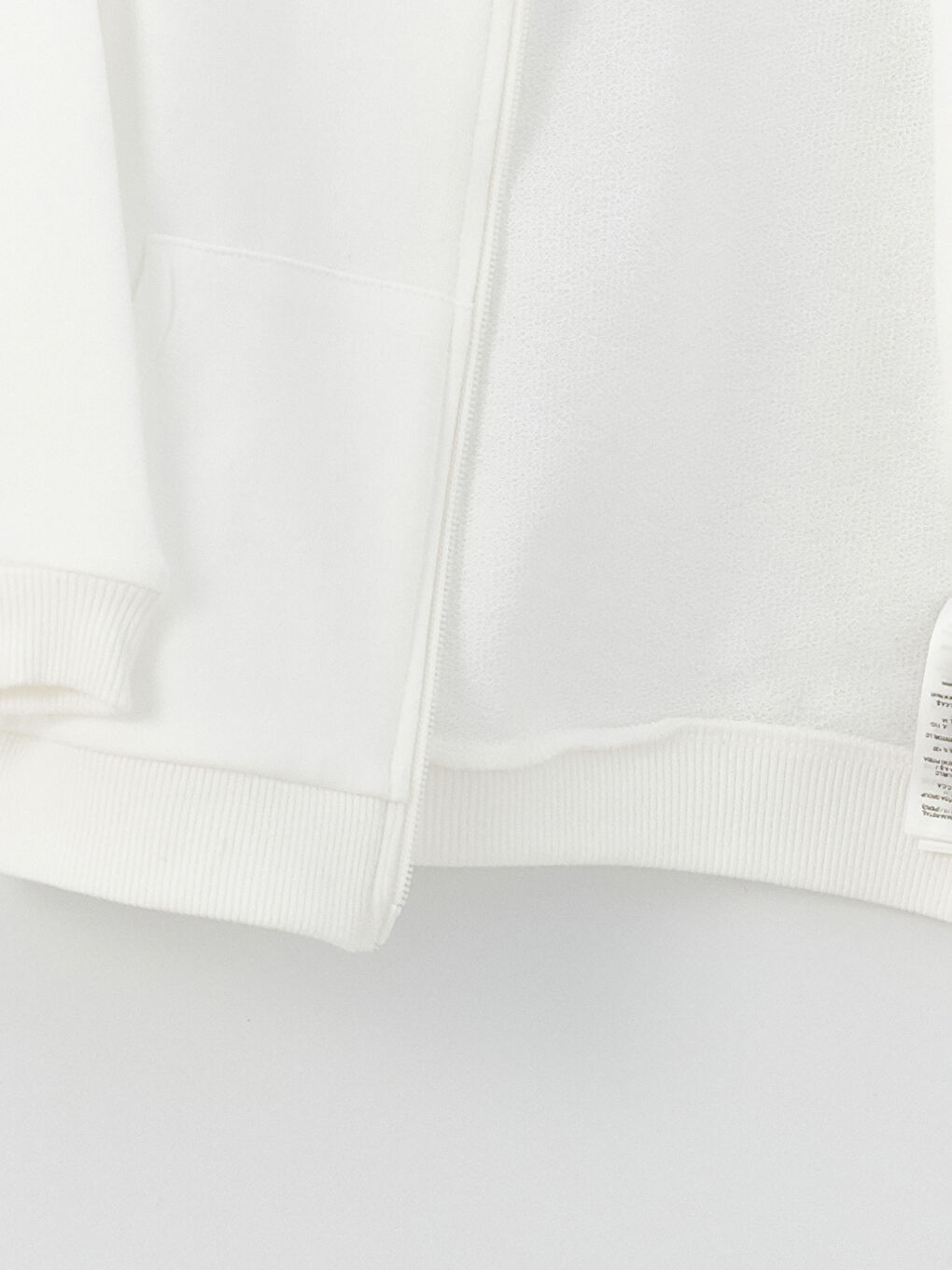 Beyaz Kapüşonlu Baskılı Uzun Kollu Erkek Bebek Fermuarlı Sweatshirt-1