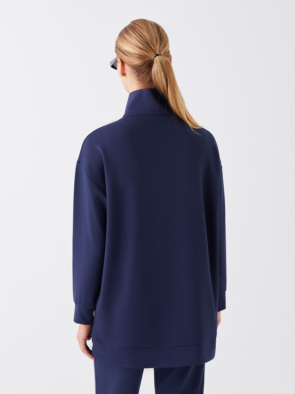 Lacivert Dik Yaka Düz Uzun Kollu Kadın Tunik-4